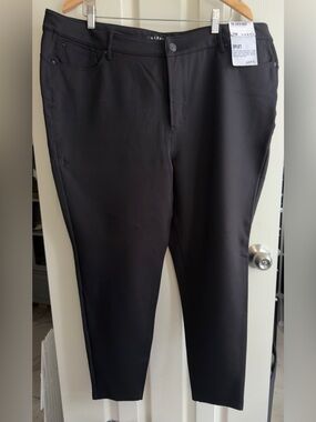 NWT Rebel mid rise ankle skinny pants